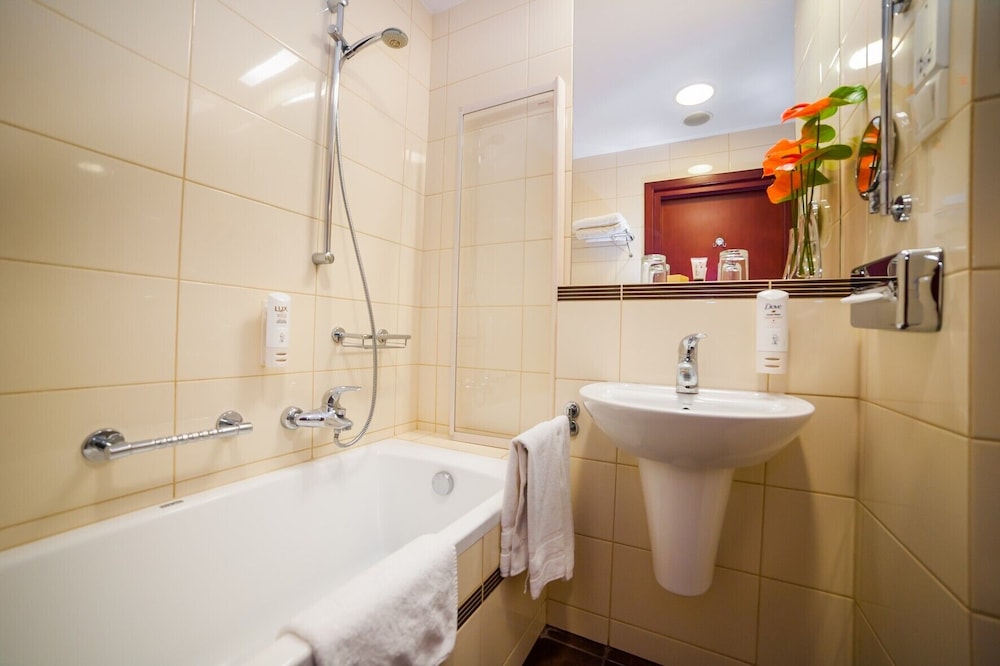 Premier Krakow Hotel — Hotel rooms in Krakow, Lesser Poland