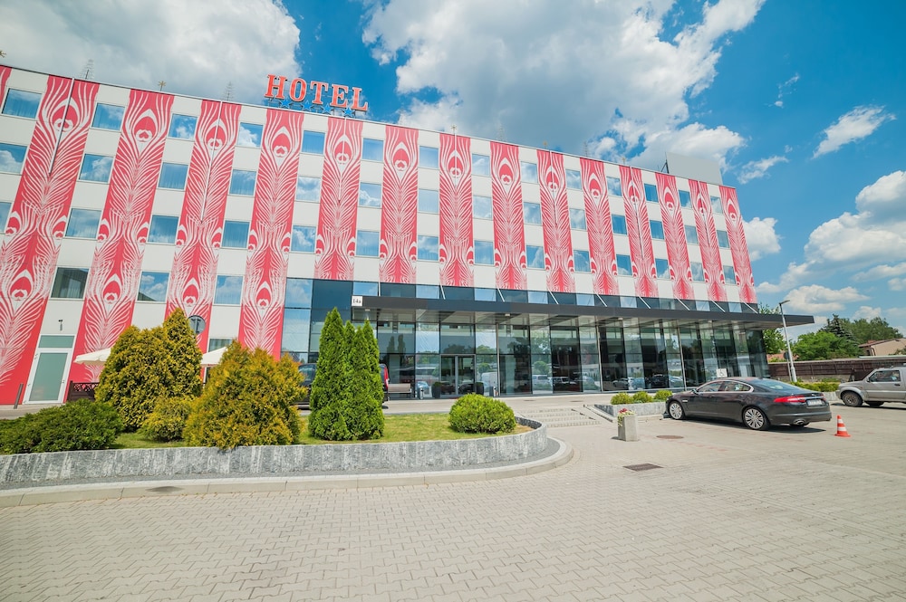 Premier Krakow Hotel — Hotel building in Krakow, Lesser Poland