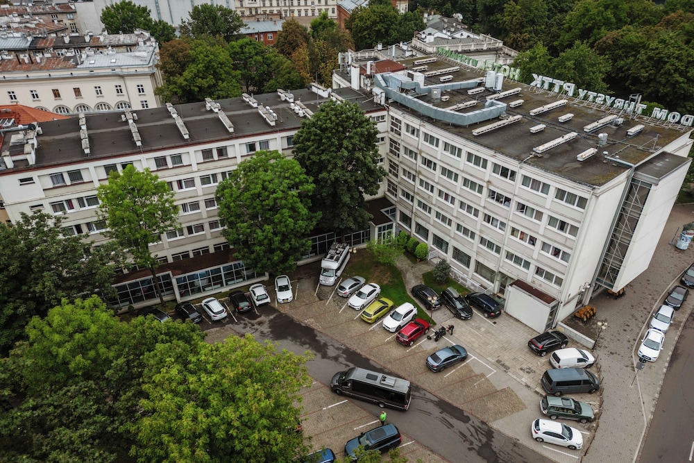 Wyspianski Hotel — Hotel building in Krakow, Lesser Poland