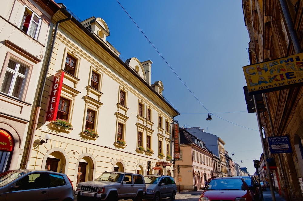 Hotel Regent — Hotel building in Krakow, Lesser Poland
