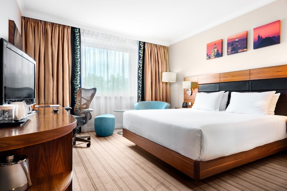 Hilton Garden Inn Krakow — Hotel rooms in Krakow, Lesser Poland