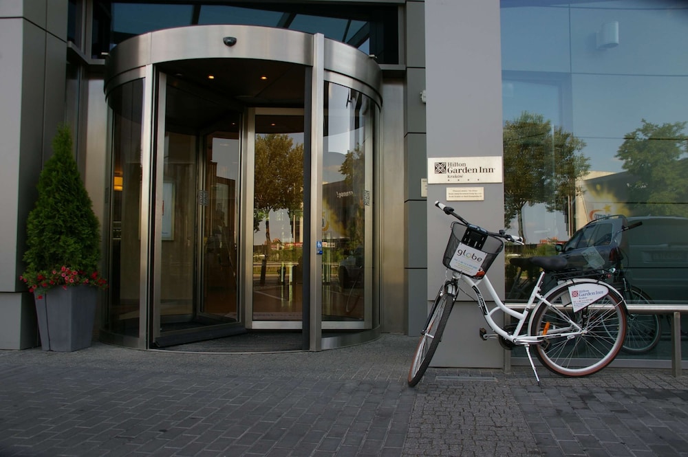 Hilton Garden Inn Krakow — Hotel building in Krakow, Lesser Poland