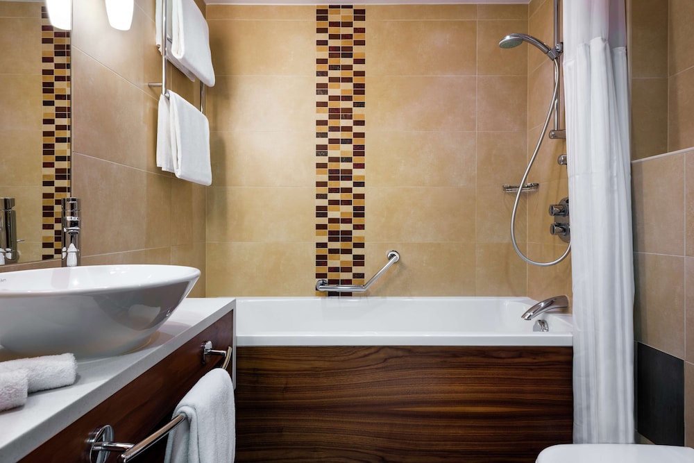 Hilton Garden Inn Krakow — Hotel rooms in Krakow, Lesser Poland