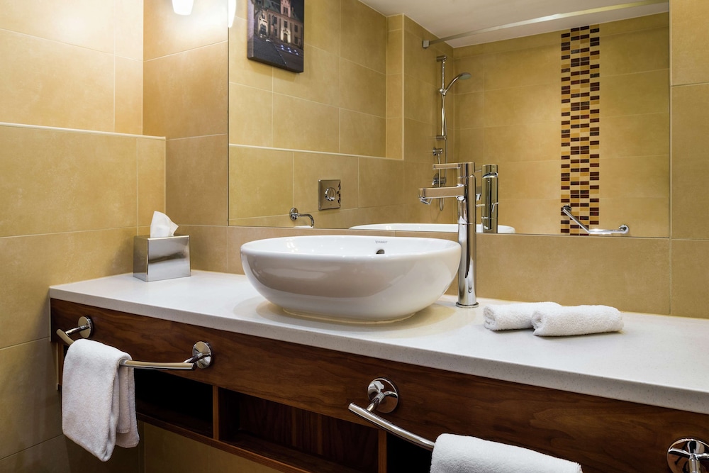 Hilton Garden Inn Krakow — Hotel rooms in Krakow, Lesser Poland