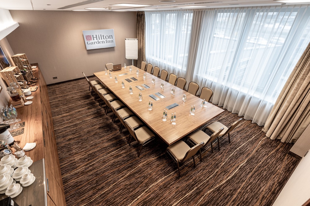 Hilton Garden Inn Krakow — Hotel building in Krakow, Lesser Poland