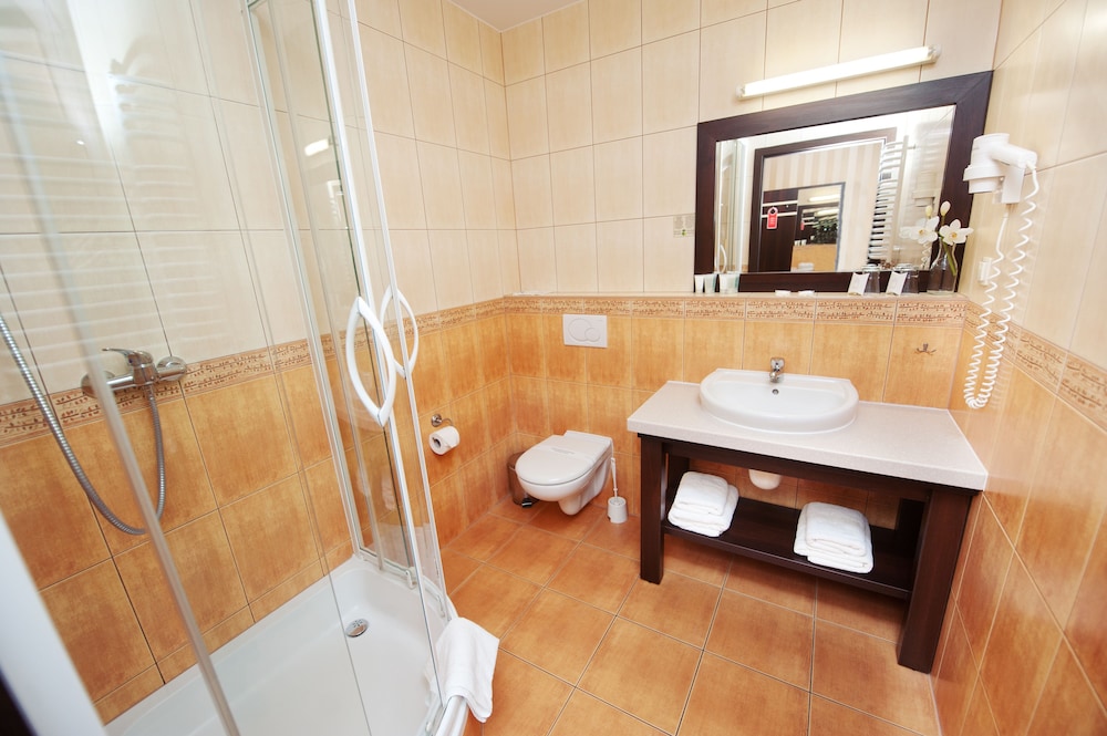 Hotel Wielopole — Hotel rooms in Krakow, Lesser Poland