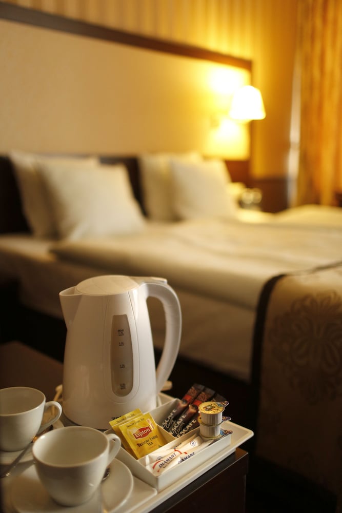 Hotel Wielopole — Hotel rooms in Krakow, Lesser Poland
