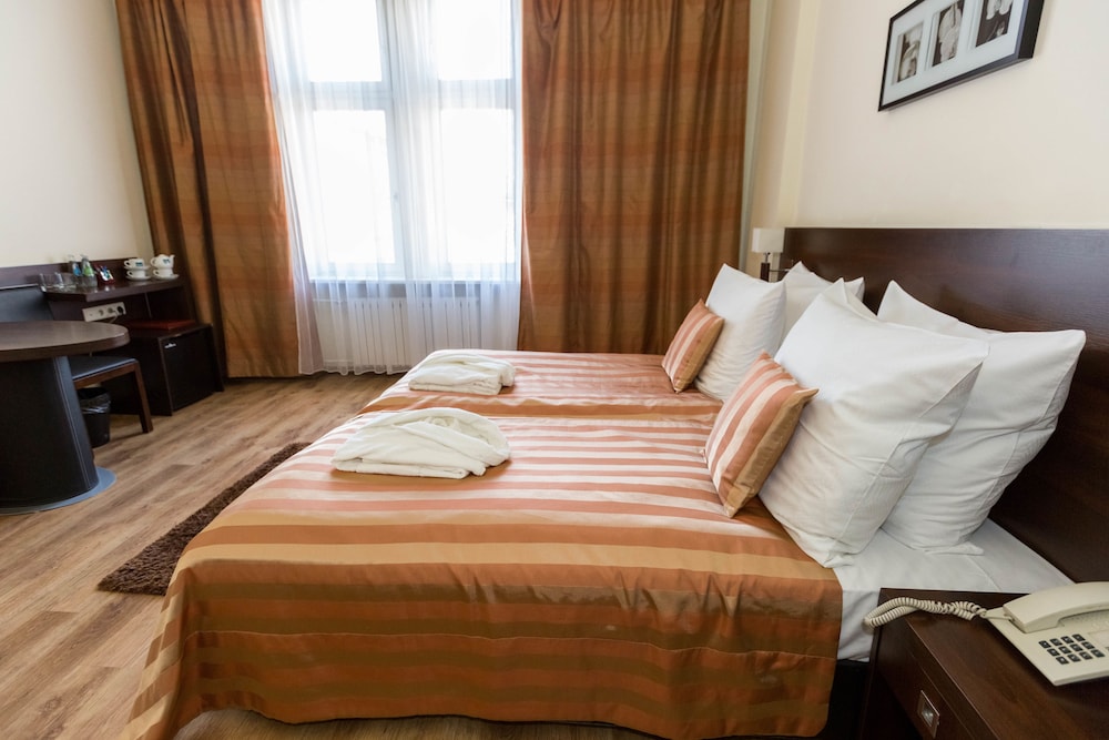 Spatz Aparthotel — Hotel rooms in Krakow, Lesser Poland