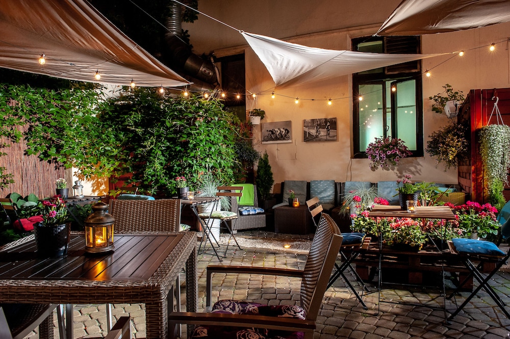 Spatz Aparthotel — Restaurant & bars in Krakow, Lesser Poland