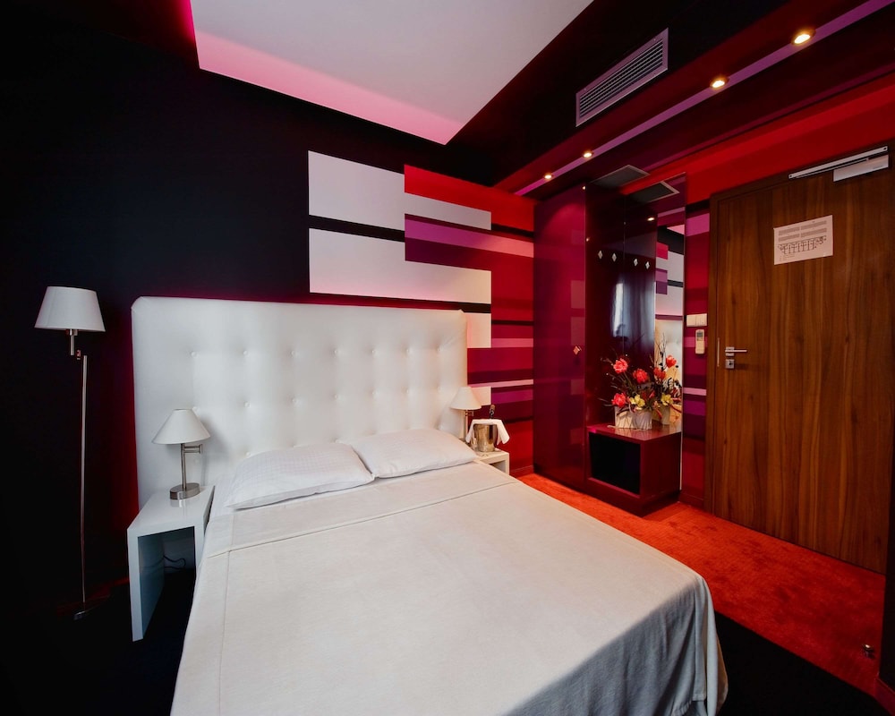 Best Western Plus Krakow Old Town — Hotel rooms in Krakow, Lesser Poland