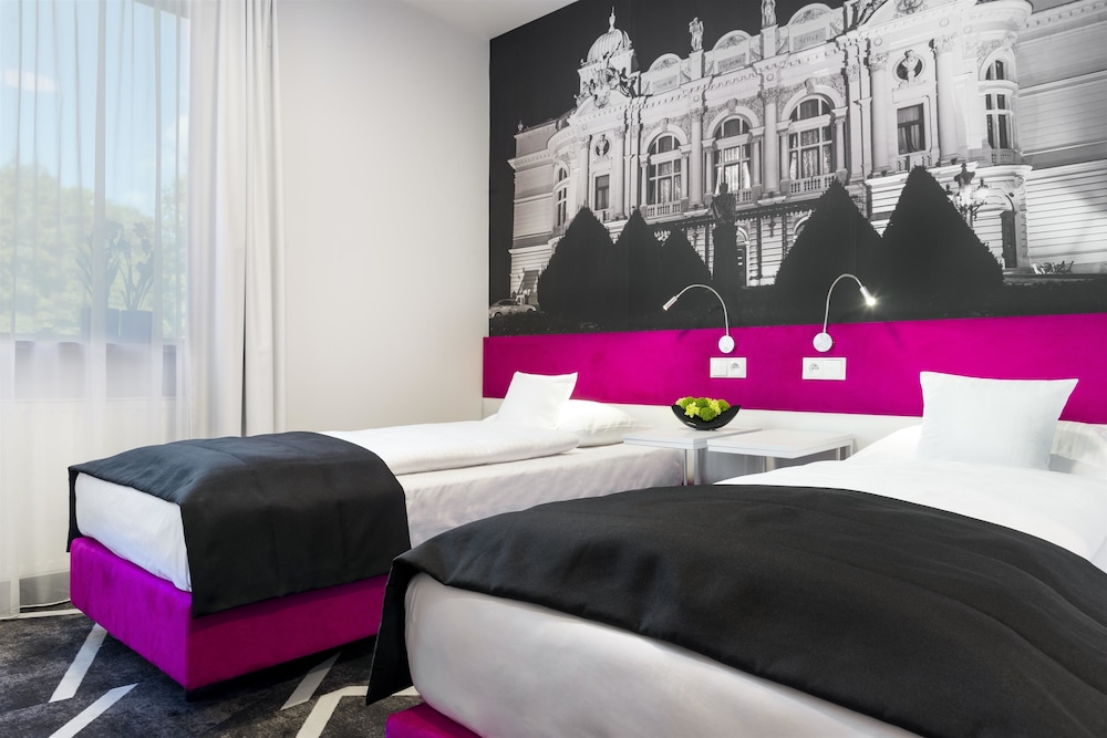 Best Western Plus Krakow Old Town — Hotel rooms in Krakow, Lesser Poland