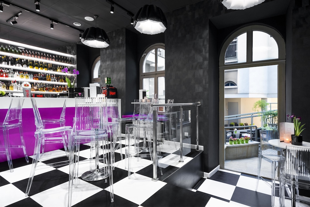 Best Western Plus Krakow Old Town — Restaurant & bars in Krakow, Lesser Poland
