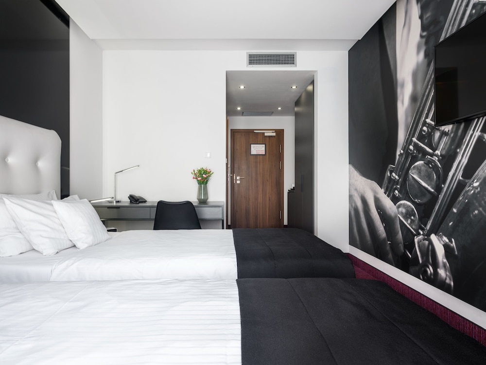 Best Western Plus Krakow Old Town — Hotel rooms in Krakow, Lesser Poland