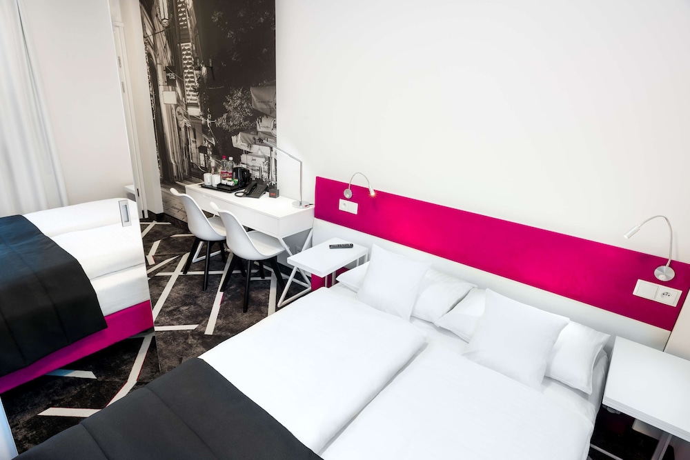Best Western Plus Krakow Old Town — Hotel rooms in Krakow, Lesser Poland