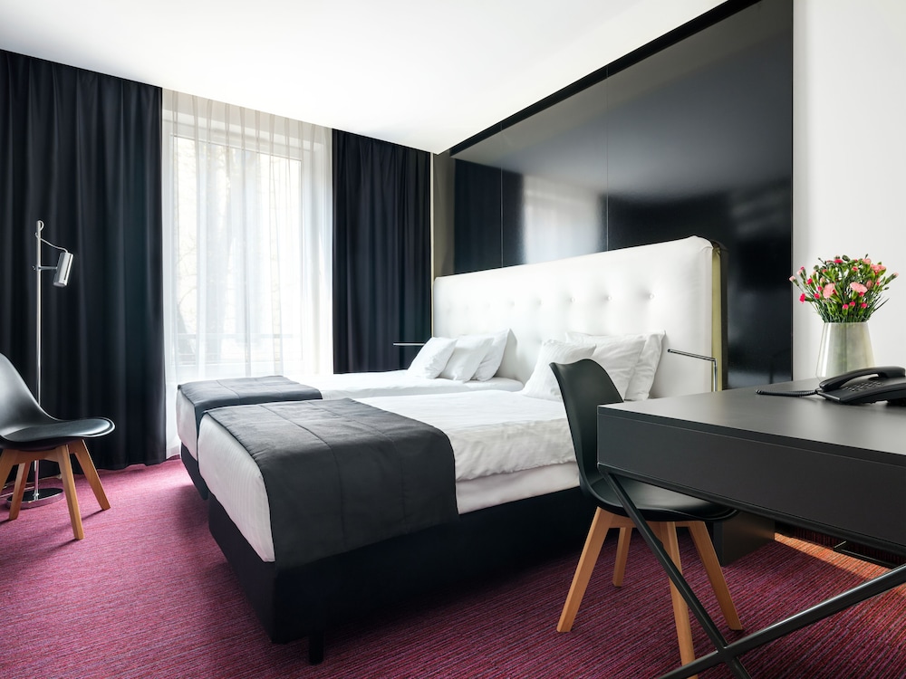 Best Western Plus Krakow Old Town — Hotel rooms in Krakow, Lesser Poland