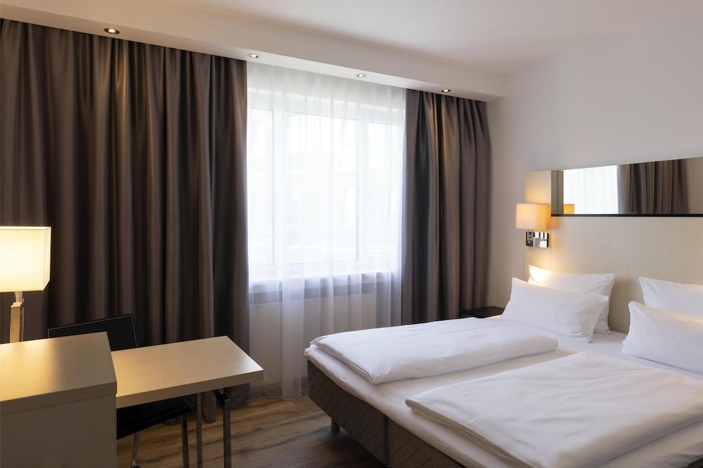 Scandic Berlin Kurfürstendamm — Hotel rooms in Berlin, Berlin