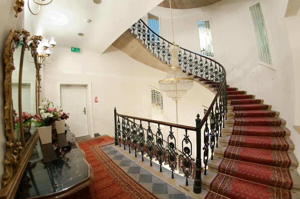 The Bonerowski Palace Boutique Hotel — Hotel building in Krakow, Lesser Poland