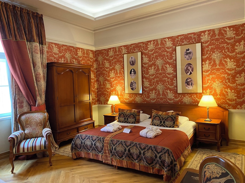 The Bonerowski Palace Boutique Hotel — Hotel rooms in Krakow, Lesser Poland