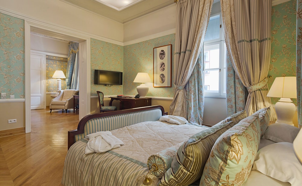 The Bonerowski Palace Boutique Hotel — Hotel rooms in Krakow, Lesser Poland
