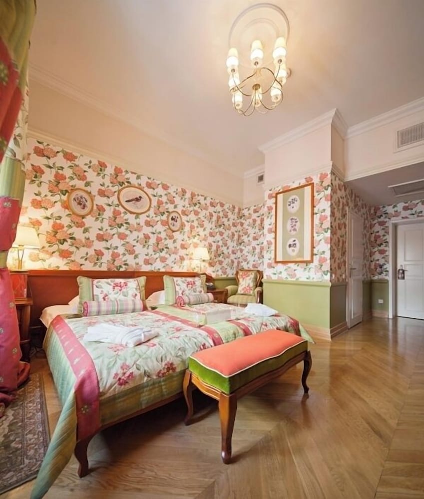 The Bonerowski Palace Boutique Hotel — Hotel rooms in Krakow, Lesser Poland