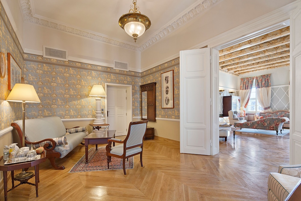 The Bonerowski Palace Boutique Hotel — Hotel rooms in Krakow, Lesser Poland