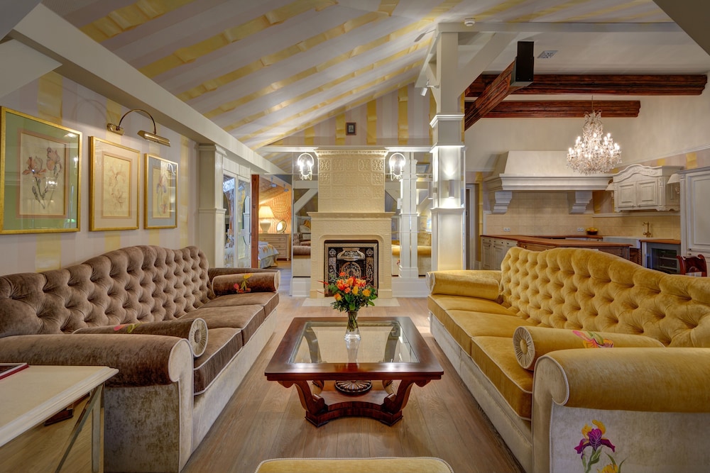 The Bonerowski Palace Boutique Hotel — Hotel rooms in Krakow, Lesser Poland
