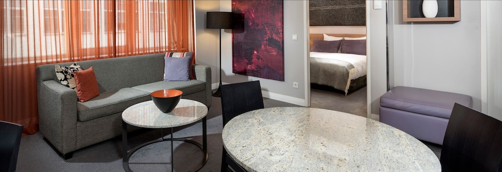 Adina Apartment Hotel Berlin CheckPoint Charlie — Hotel rooms in Berlin, Berlin