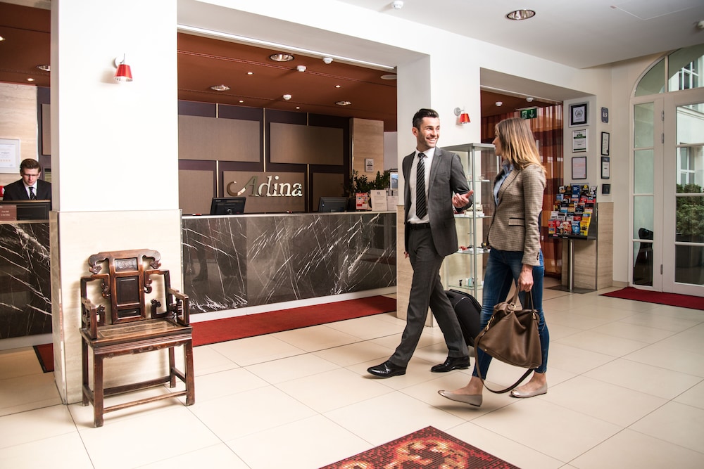 Adina Apartment Hotel Berlin CheckPoint Charlie — Hotel building in Berlin, Berlin