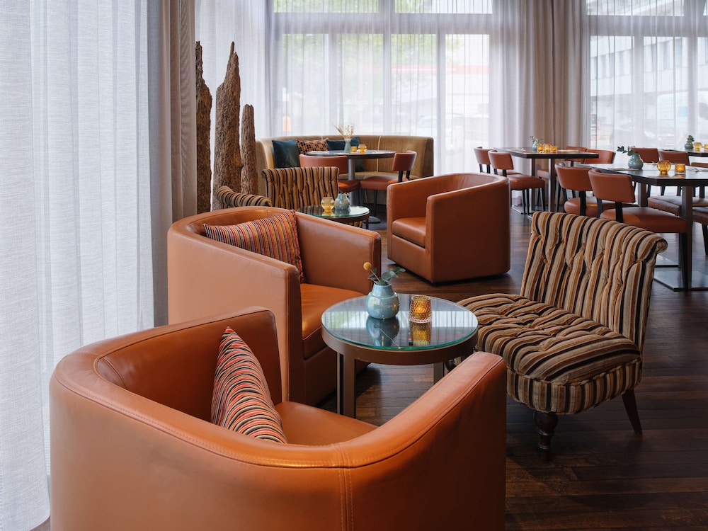 Adina Apartment Hotel Berlin CheckPoint Charlie — Restaurant & bars in Berlin, Berlin