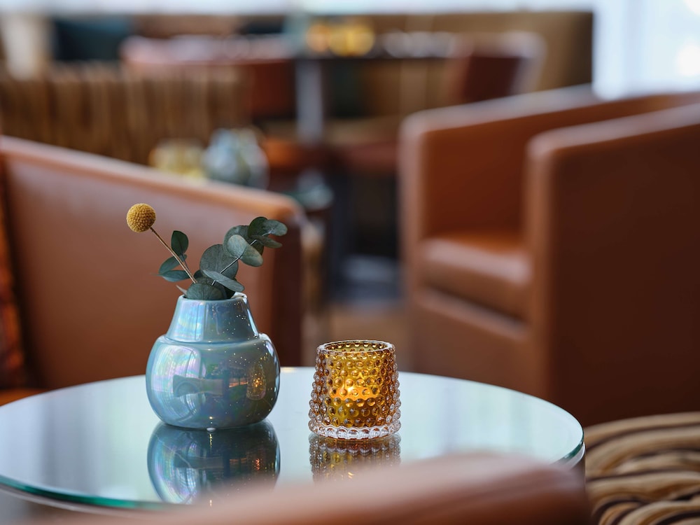 Adina Apartment Hotel Berlin CheckPoint Charlie — Restaurant & bars in Berlin, Berlin