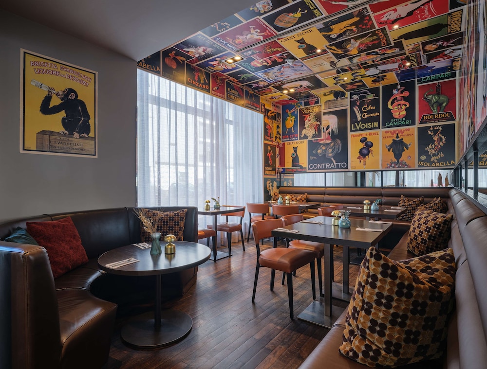 Adina Apartment Hotel Berlin CheckPoint Charlie — Restaurant & bars in Berlin, Berlin