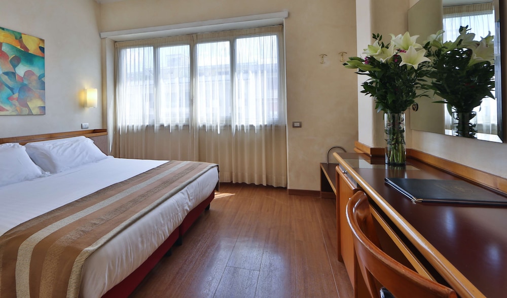 Best Western Hotel Piccadilly — Hotel rooms in Rome, Lazio