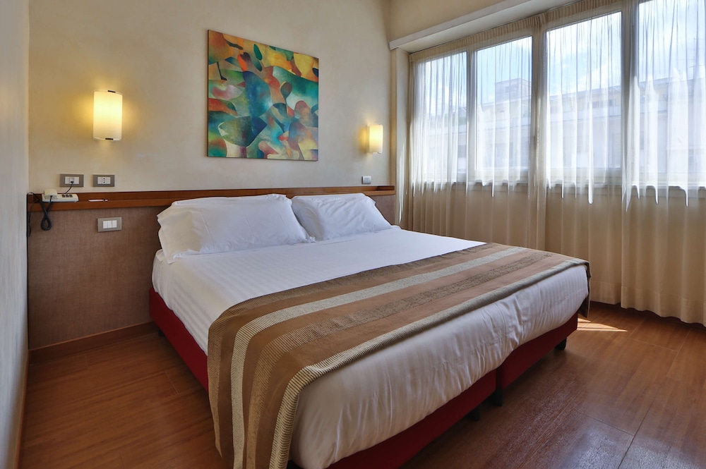 Best Western Hotel Piccadilly — Hotel rooms in Rome, Lazio