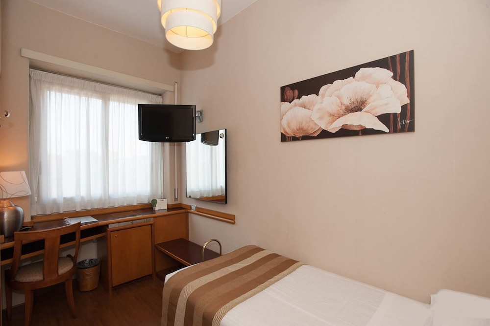 Best Western Hotel Piccadilly — Hotel rooms in Rome, Lazio