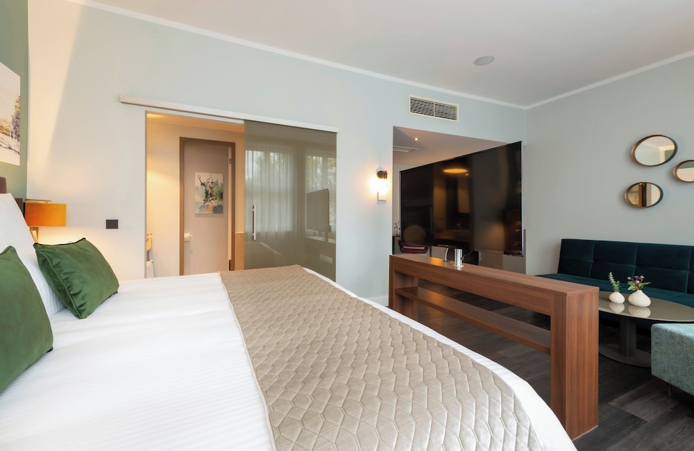 Leonardo Royal Hotel Berlin Alexanderplatz — Hotel rooms in Berlin, Berlin