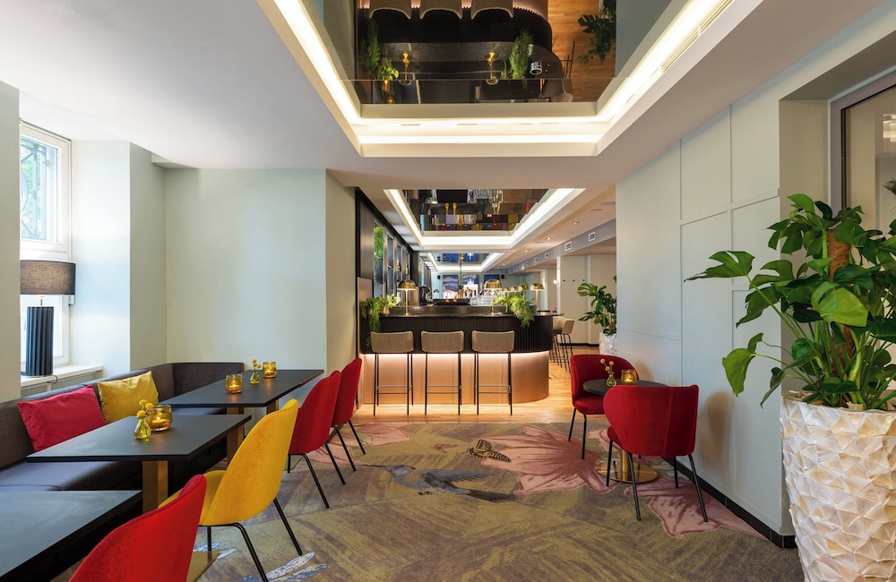 Leonardo Royal Hotel Berlin Alexanderplatz — Restaurant & bars in Berlin, Berlin