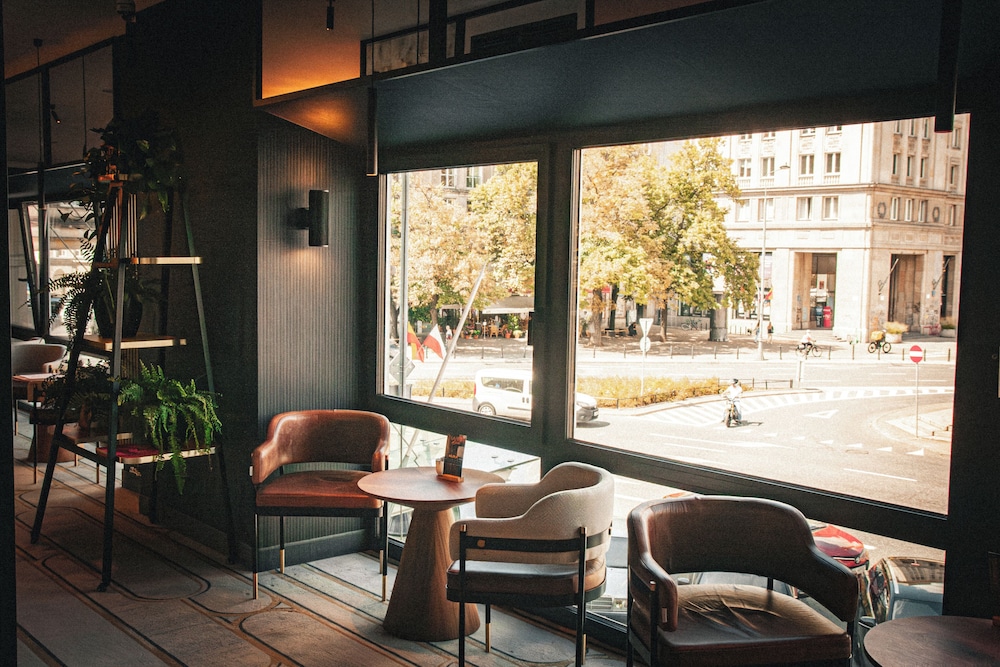 MDM Hotel Warsaw — Restaurant & bars in Warsaw, Masovian