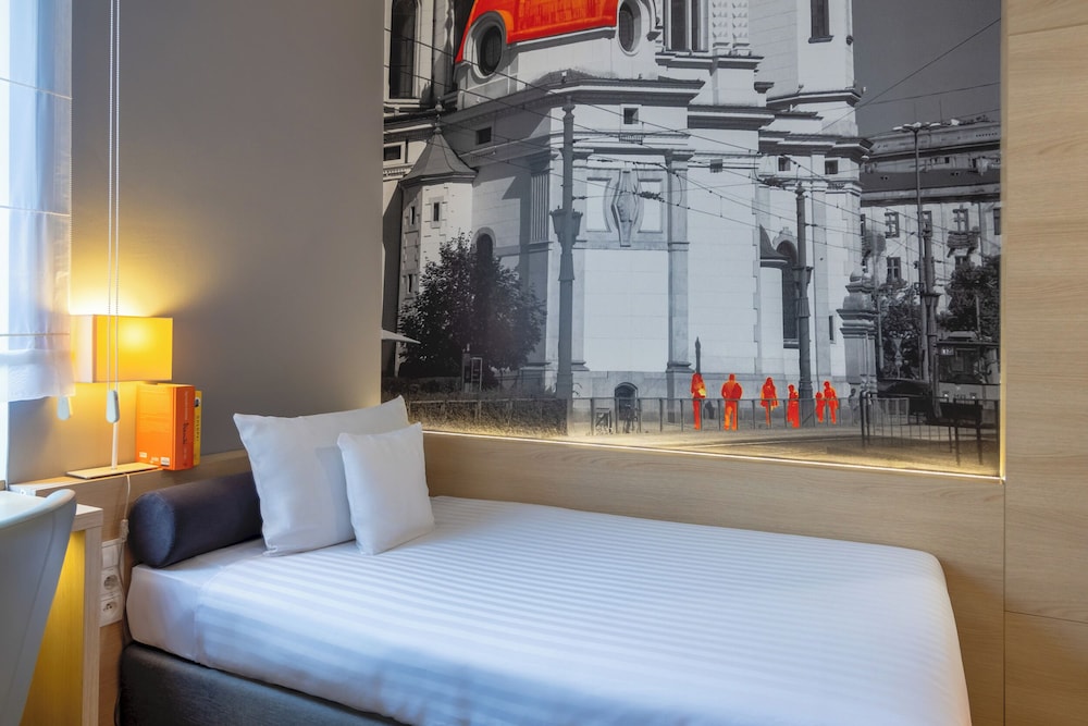 MDM Hotel Warsaw — Hotel rooms in Warsaw, Masovian