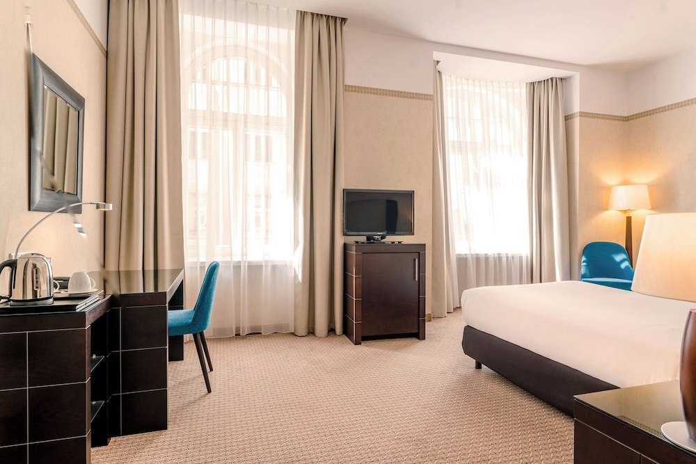 Polonia Palace Hotel — Hotel rooms in Warsaw, Masovian