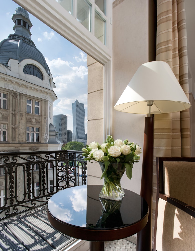 Polonia Palace Hotel — Hotel rooms in Warsaw, Masovian