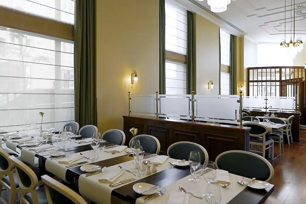 Polonia Palace Hotel — Restaurant & bars in Warsaw, Masovian