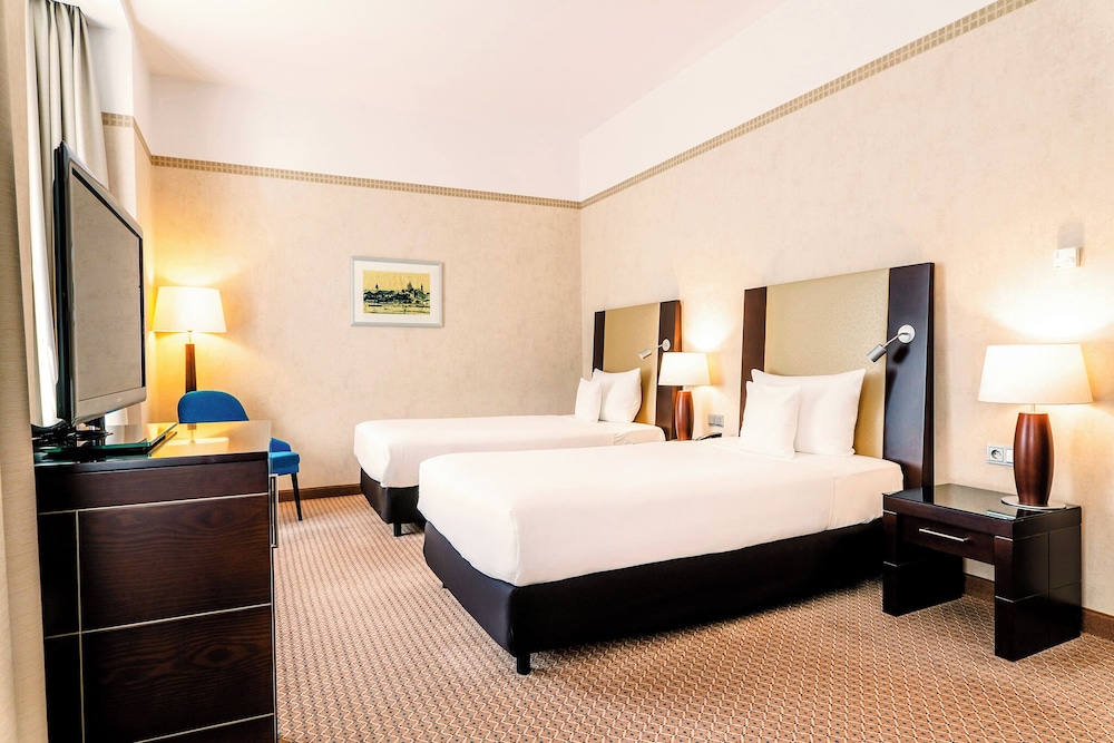 Polonia Palace Hotel — Hotel rooms in Warsaw, Masovian