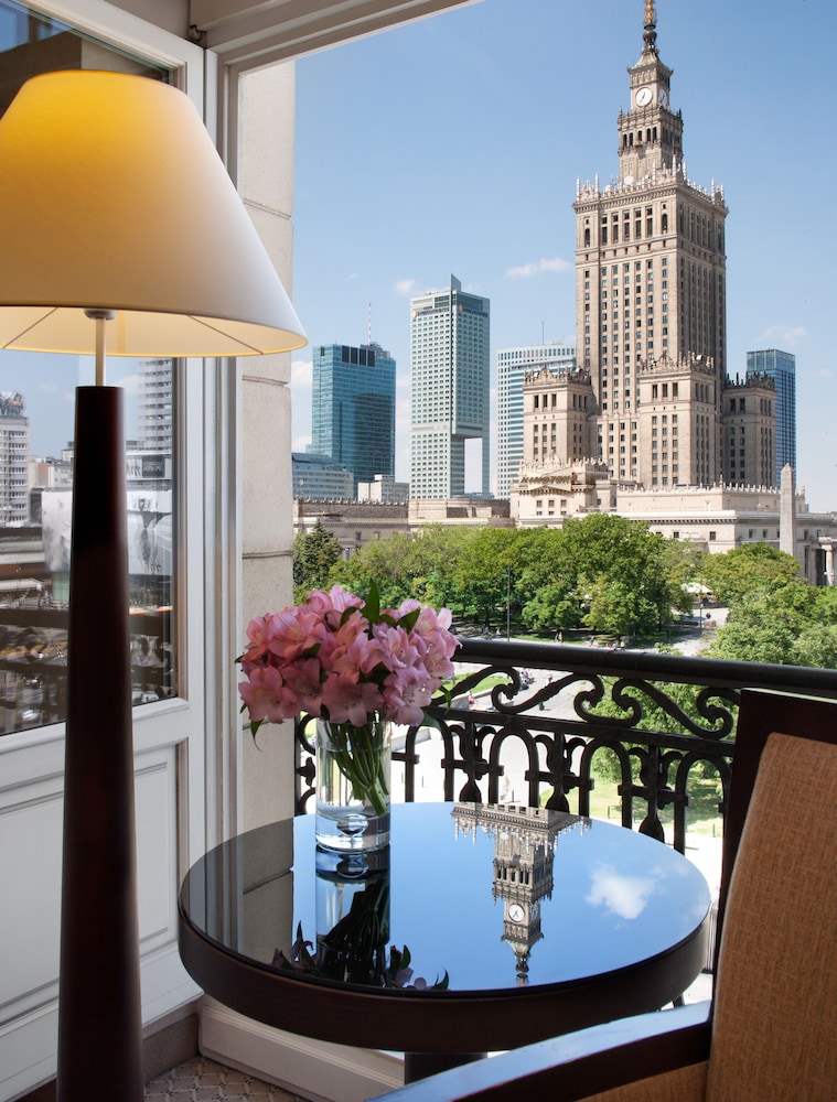 Polonia Palace Hotel — Hotel rooms in Warsaw, Masovian