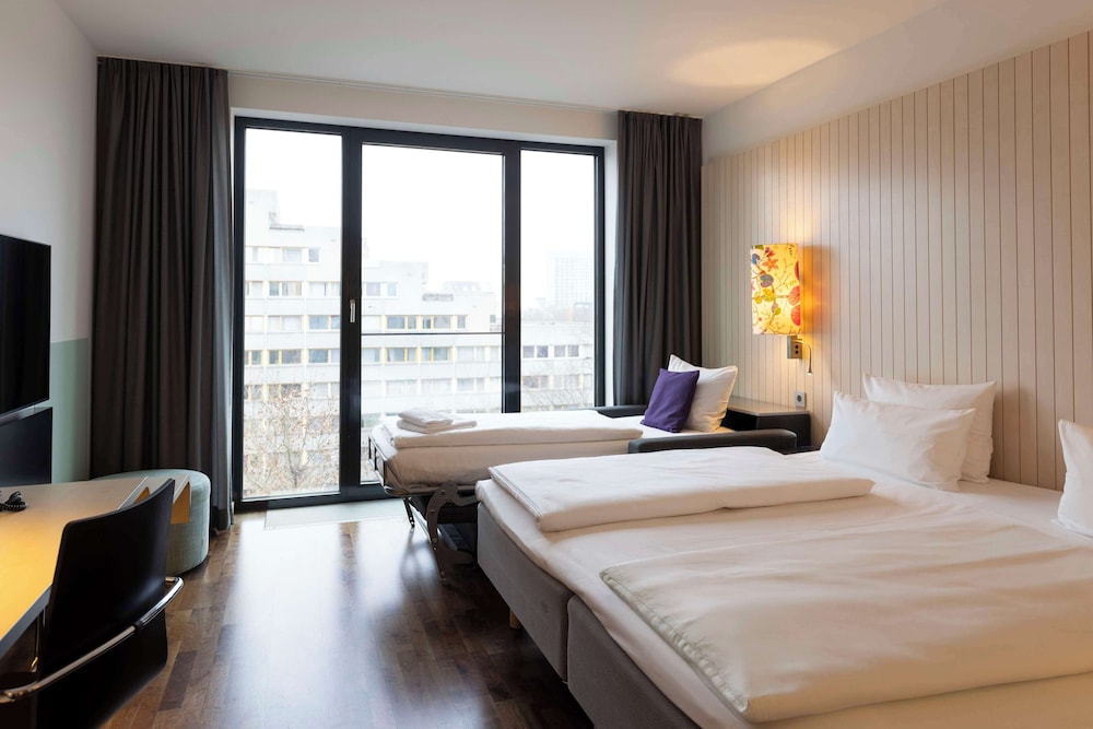 Scandic Berlin Potsdamer Platz — Hotel rooms in Berlin, Berlin