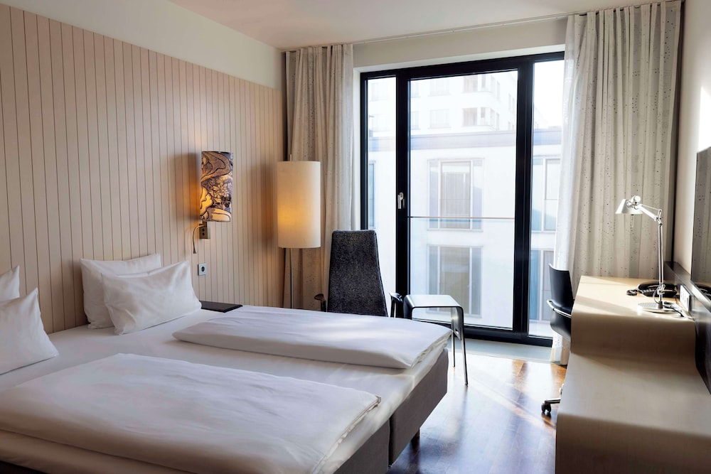 Scandic Berlin Potsdamer Platz — Hotel rooms in Berlin, Berlin