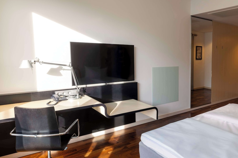 Scandic Berlin Potsdamer Platz — Hotel rooms in Berlin, Berlin