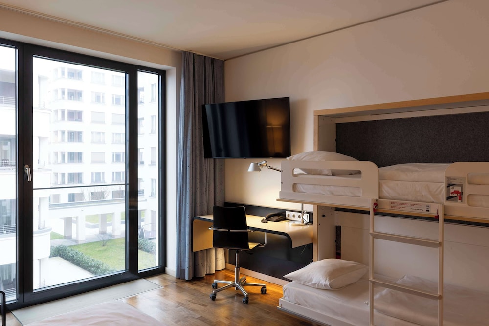 Scandic Berlin Potsdamer Platz — Hotel rooms in Berlin, Berlin