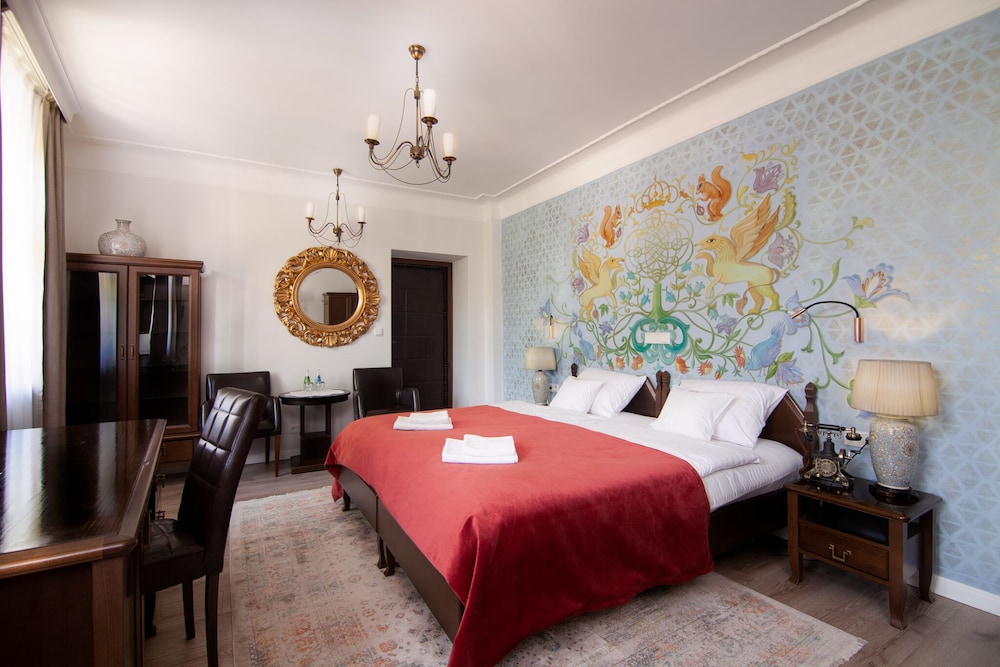 Hotel Ester — Hotel rooms in Krakow, Lesser Poland