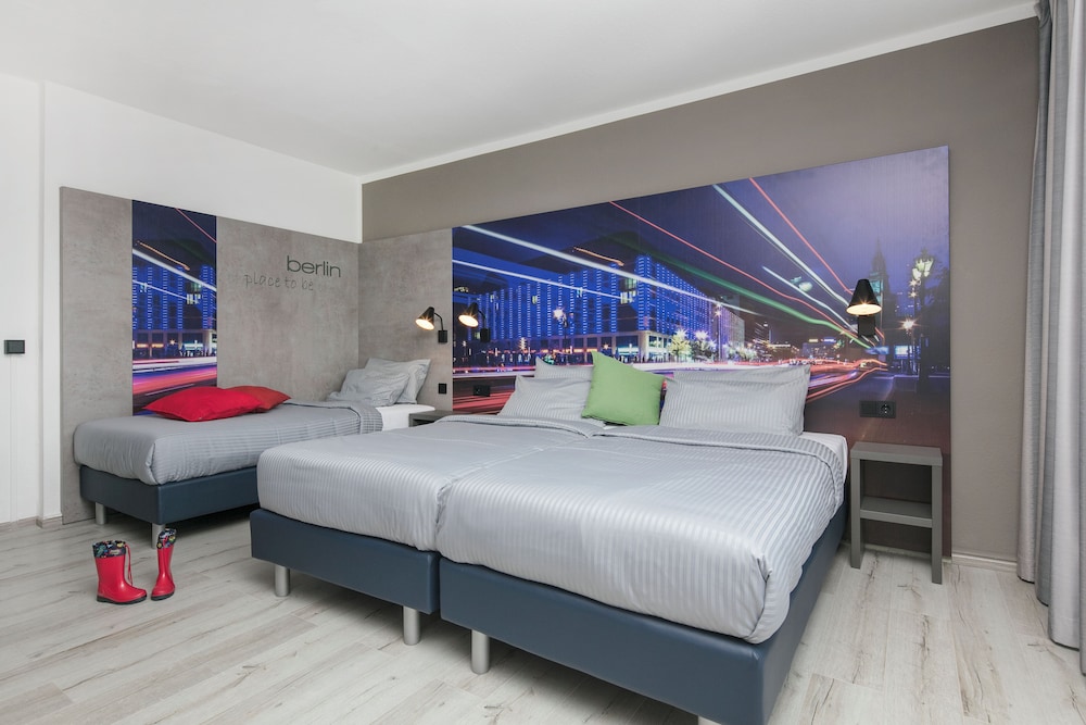 Hotel Berlin Lichtenberg — Hotel rooms in Berlin, Berlin