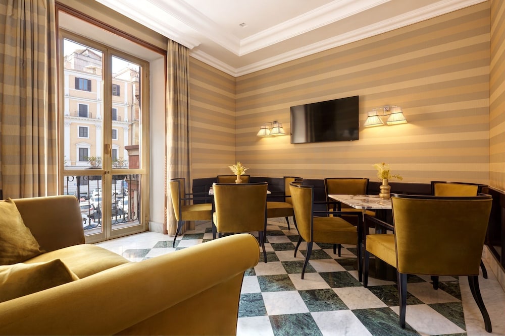 Mascagni Hotel — Restaurant & bars in Rome, Lazio